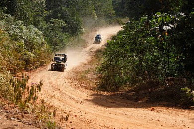 SAFARIS VISUREIGIAIS „LAND ROVER“
