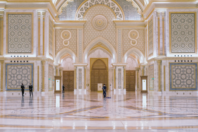 VAKARAS ABU DABYJE IR APSILANKYMAS PREZIDENTO RŪMUOSE