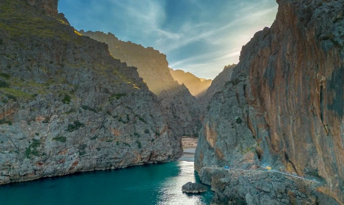 Pollensa līcis un Serra de Tramuntana