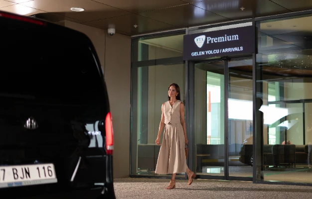 Premium Lounge Service